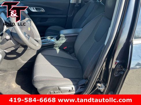 Used 2017 Chevrolet Equinox LS image 5