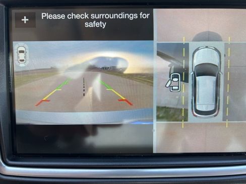 Used 2016 Lincoln MKX Reserve w/ Technology Package image 23