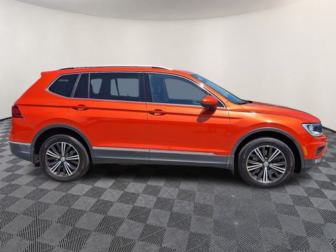 Used 2019 Volkswagen Tiguan SEL w/ 3rd Row Seat Package AWD/4WD image 7