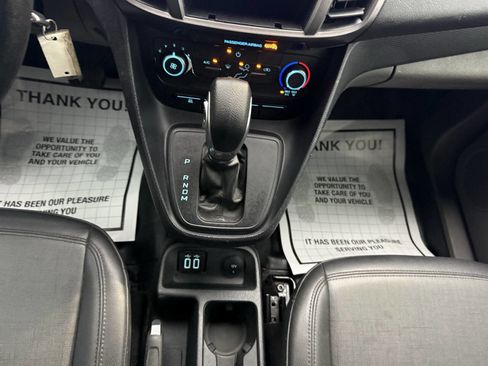 Used 2022 Ford Transit Connect XL FWD image 24