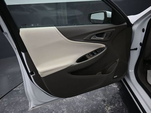 Used 2024 Chevrolet Malibu LT image 22