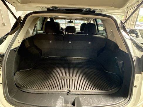 Used 2019 Nissan Murano SV w/ Premium Package AWD/4WD image 26