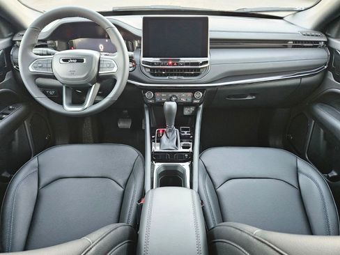 New 2026 Jeep Compass Limited w/ Sun, Sound & Navigation Group image 9