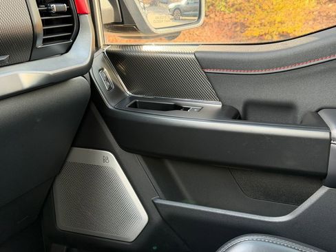 Used 2025 Ford F150 Raptor image 35