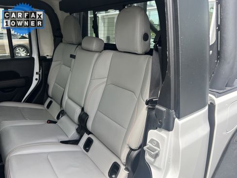Used 2020 Jeep Gladiator Mojave AWD/4WD image 33