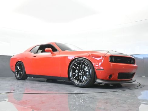 Used 2018 Dodge Challenger T/A RWD image 58