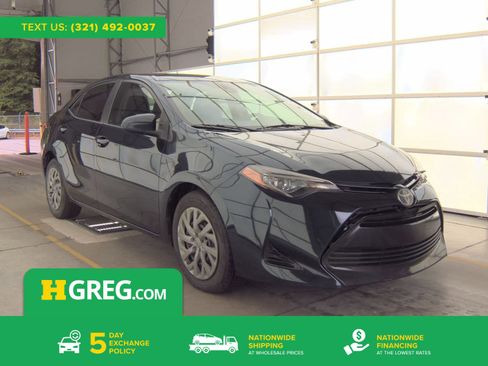 Used 2019 Toyota Corolla LE FWD image 1