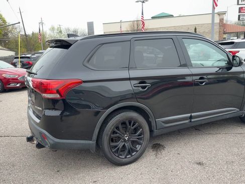 Used 2018 Mitsubishi Outlander LE FWD image 10