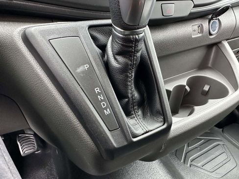 New 2026 Ford Transit 250 148 Medium Roof image 20