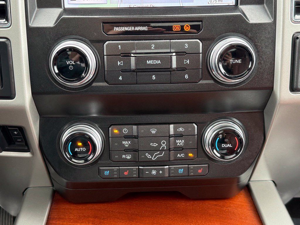 Used 2019 Ford F350 King Ranch w/ King Ranch Ultimate Package AWD/4WD image 29