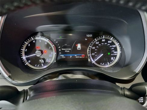 Used 2024 Toyota Highlander XSE FWD image 4