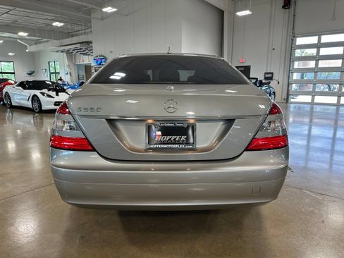 Used 2007 Mercedes-Benz S 550 image 7