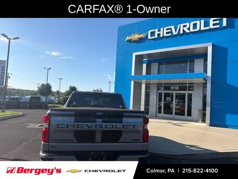 Used 2024 Chevrolet Silverado 1500 RST w/ Rally Edition AWD/4WD image 3