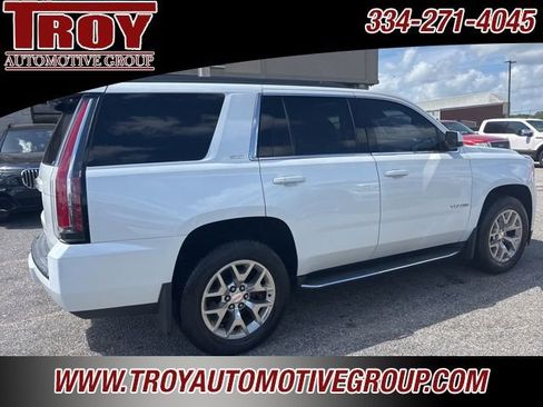 Used 2016 GMC Yukon SLT w/ HD Trailering Package AWD/4WD image 4