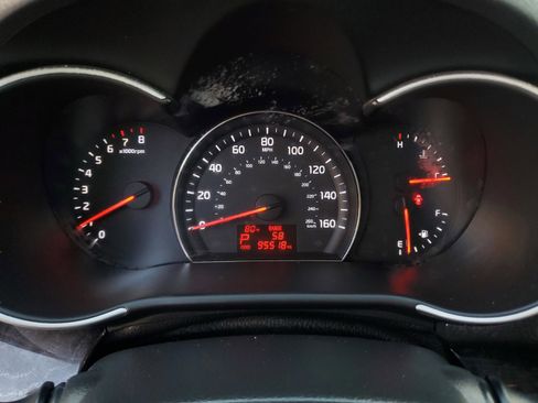 Used 2015 Kia Sorento LX FWD image 28