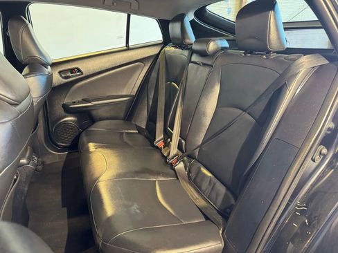 Used 2022 Toyota Prius AWD image 23