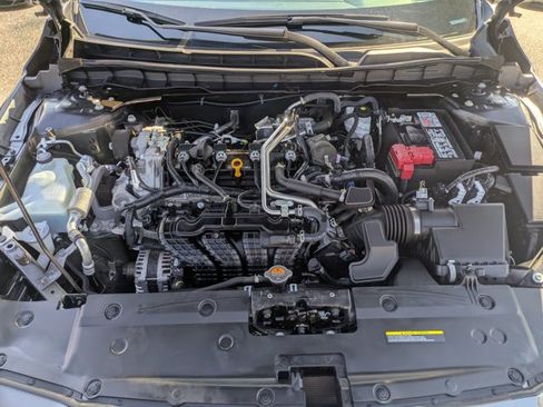 Used 2025 Nissan Altima 2.5 SV image 20