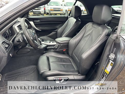 Used 2018 BMW M240i xDrive Convertible image 12