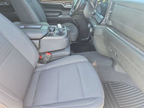 Used 2024 Chevrolet Silverado 1500 RST w/ LPO, Dark Essentials Package AWD/4WD image 10