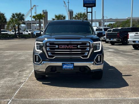 Used 2022 GMC Sierra 1500 SLT image 2
