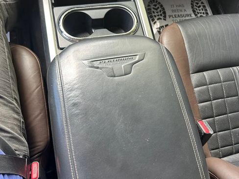 Used 2017 Nissan Titan Platinum Reserve AWD/4WD image 35