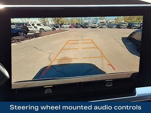 Used 2023 Chevrolet Silverado 1500 LT AWD/4WD image 13