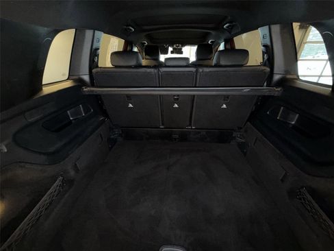 Used 2022 Mercedes-Benz GLB 250 4MATIC image 20