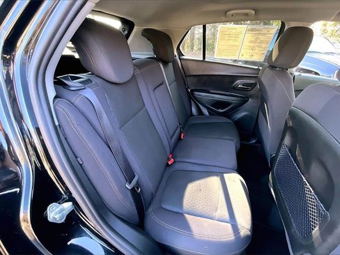 Used 2019 Chevrolet Trax LS w/ Tint and Cruise Package image 22