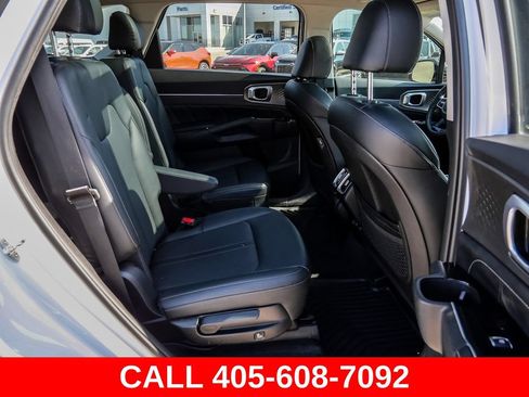 Used 2021 Kia Sorento SX FWD image 24