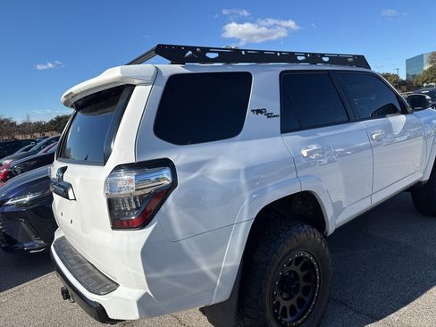 Used 2019 Toyota 4Runner TRD Off-Road Premium image 6