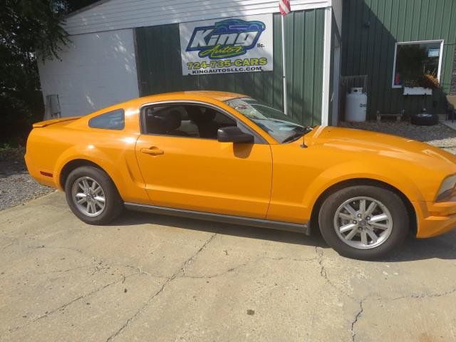 Used 2007 Ford Mustang Coupe RWD image 8