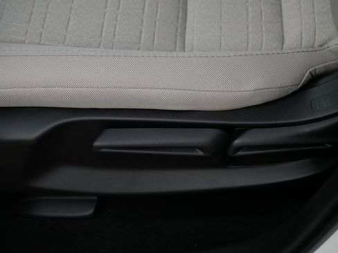 Certified 2026 Honda HR-V LX image 20