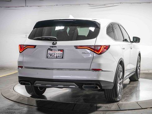 Used 2025 Acura MDX FWD w/ Technology Package image 13