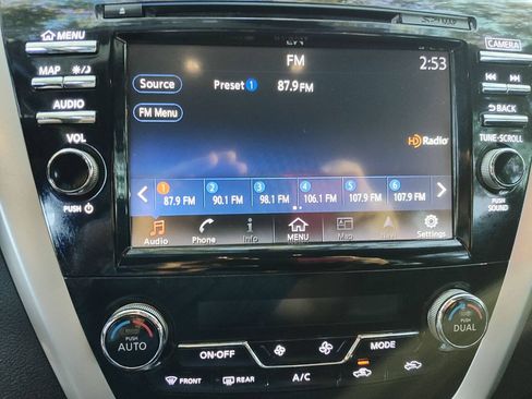 Used 2016 Nissan Murano SL w/ SL Technology Package FWD image 46