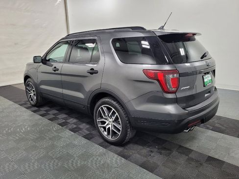Used 2018 Ford Explorer Sport AWD/4WD image 3