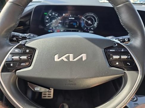 Certified 2023 Kia Niro Wave FWD image 26