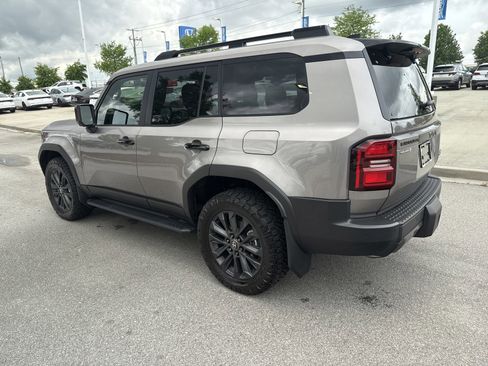 Used 2025 Toyota Land Cruiser w/ Premium Package AWD/4WD image 5