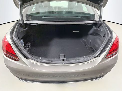 Used 2019 Mercedes-Benz C 300 4MATIC Sedan image 28