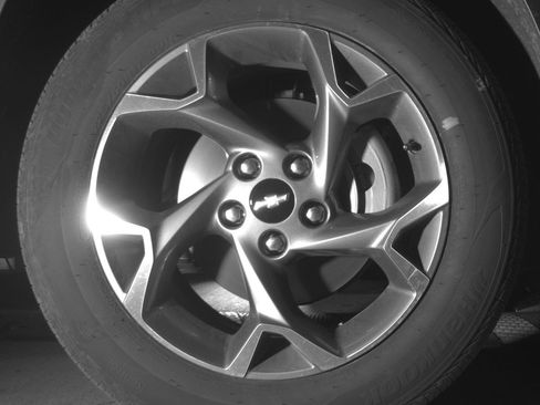 Used 2025 Chevrolet Trax LT w/ LT Convenience Package image 12