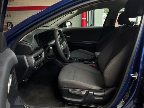Used 2025 Kia K4 FWD image 10