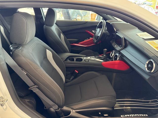 Used 2022 Chevrolet Camaro SS RWD image 12