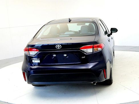 Certified 2024 Toyota Corolla LE image 5