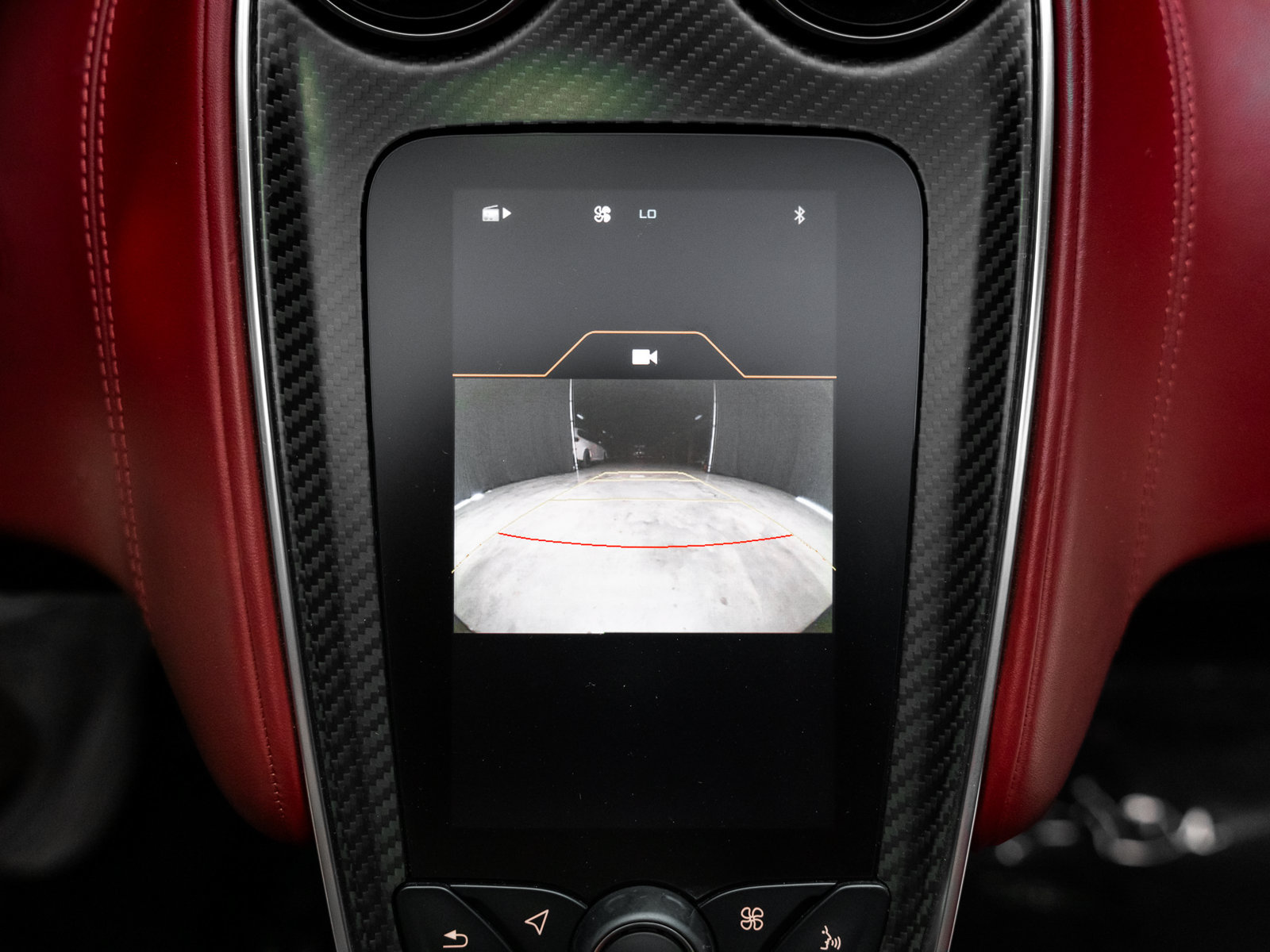 Used 2017 McLaren 570S RWD image 54