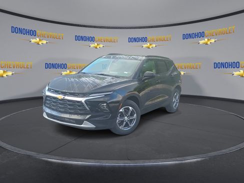 New 2026 Chevrolet Blazer LT w/ Convenience Package FWD image 6