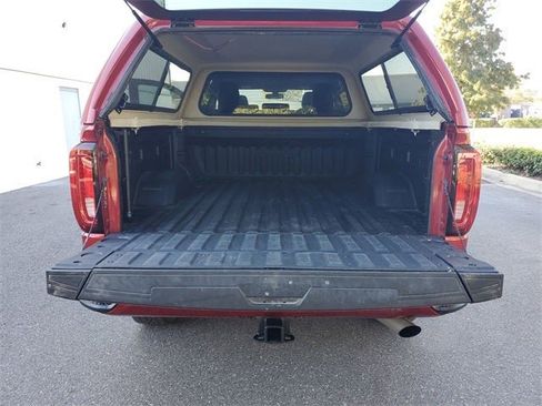 Used 2022 GMC Sierra 2500 AT4 image 78