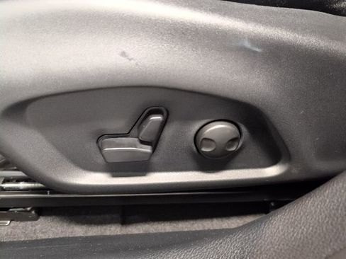 New 2026 Jeep Compass Limited image 14