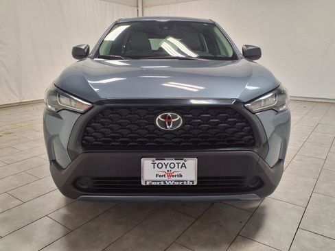 Used 2022 Toyota Corolla Cross L FWD image 2