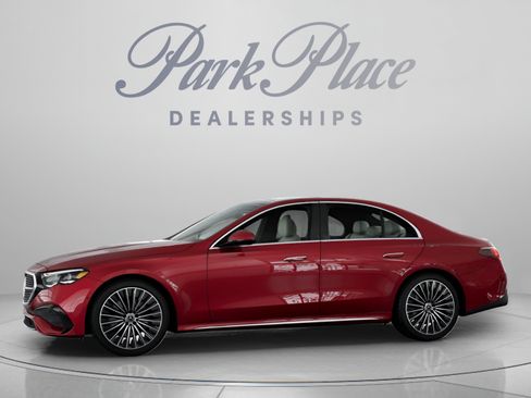 Used 2026 Mercedes-Benz E 350 Sedan image 8