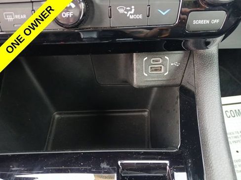 Certified 2024 Jeep Compass Limited w/ Sun and Sound Group AWD/4WD image 24