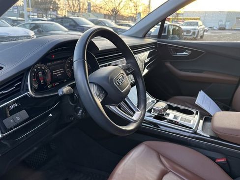 Used 2023 Audi Q7 2.0T Premium w/ Convenience Package image 24